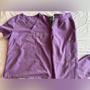 Figs Lilac Dawn S Catarina top, S/T Yola 2.0 skinny bottoms